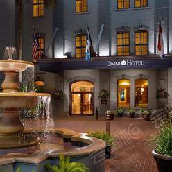 新奥尔良150人五星级酒店推荐：Omni Riverfront Hotel